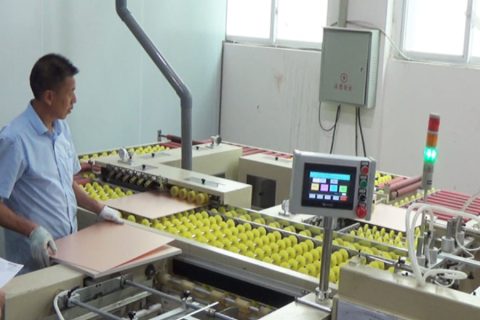 pcb开板是什么意思？pcb开窗和没开窗